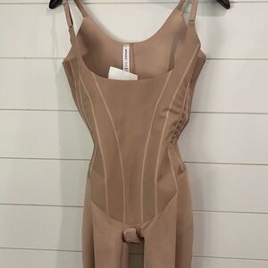 SPANX Nude Shapewear Bodysuit. Never worn.